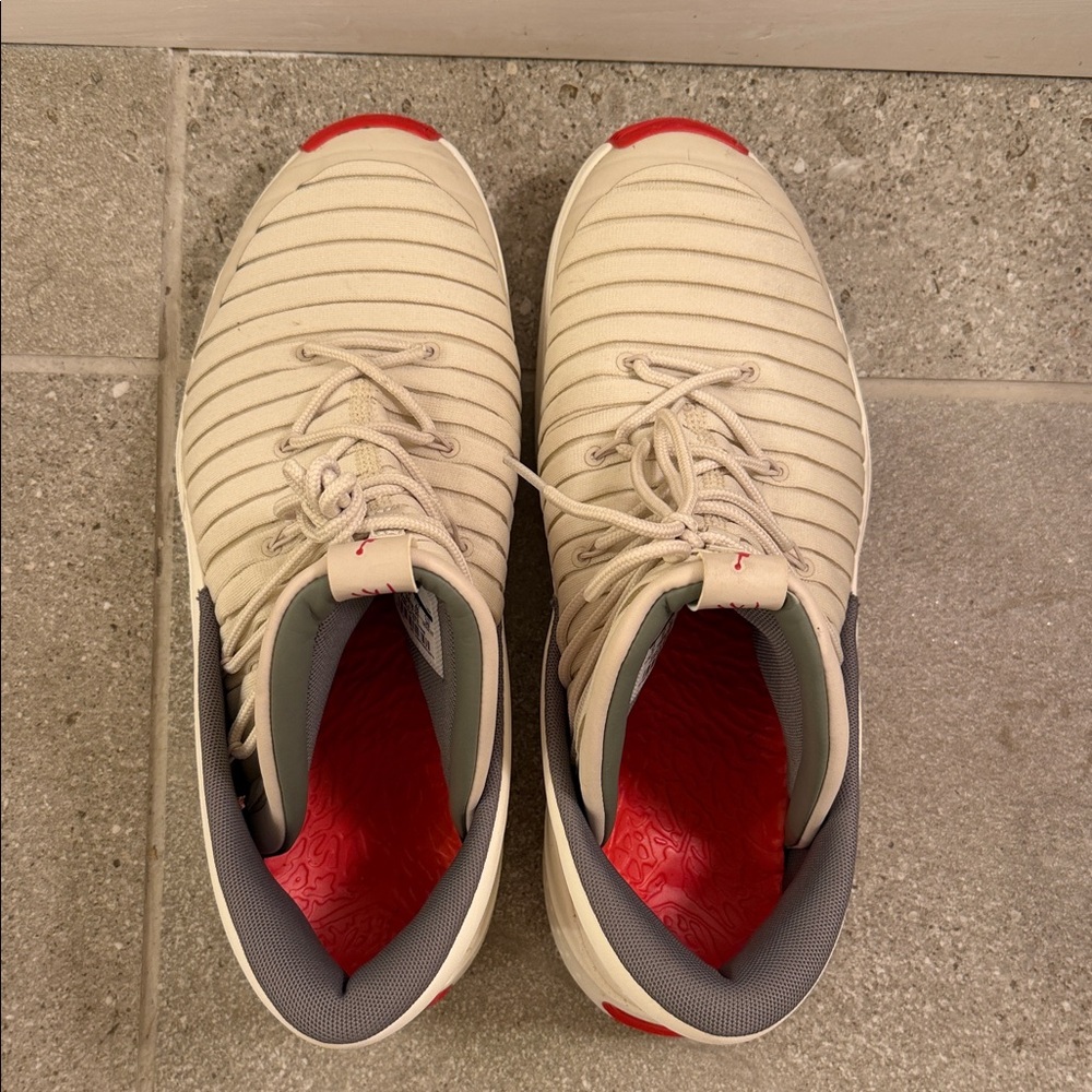 Air Jordan Flight Luxe Men's White and Red Athletic Sneakers. New w/o box - Picture 8 of 8